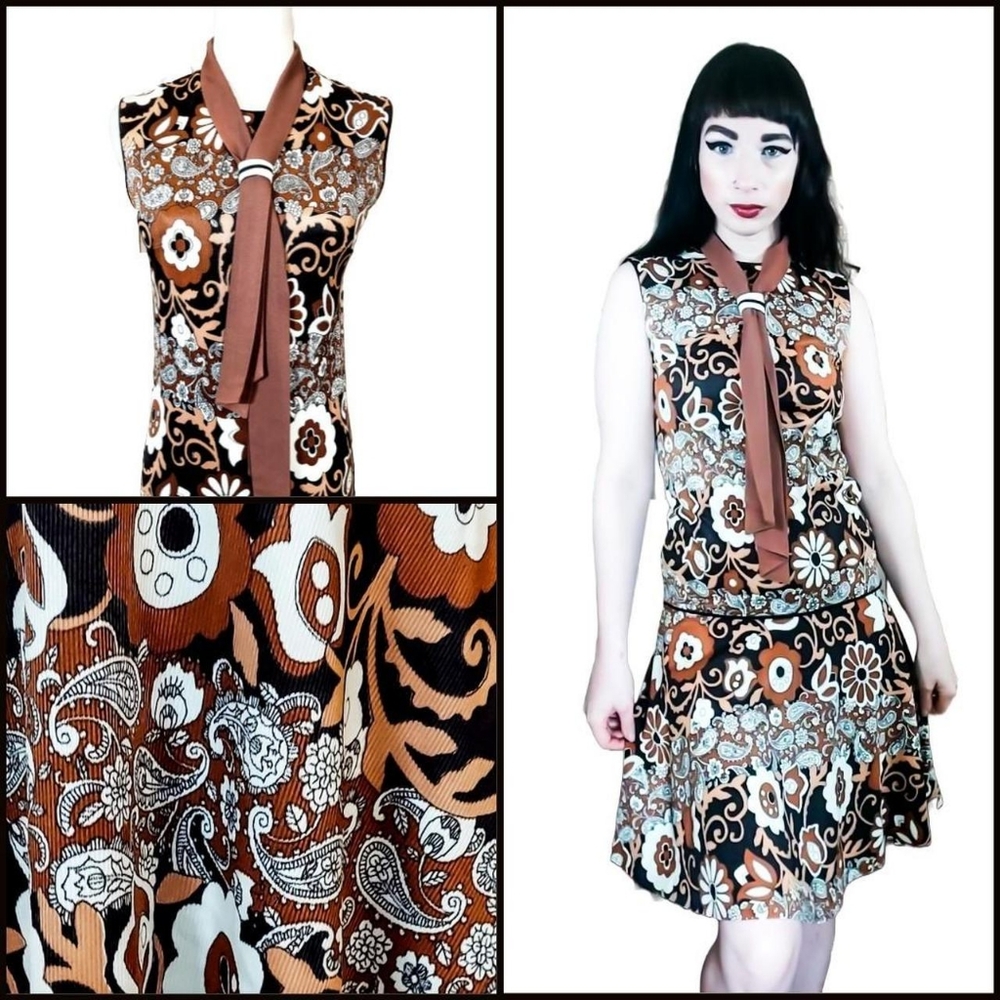 Vintage 1960s Flapper Drop Waist Psychedelic Paisley Sailor Dress